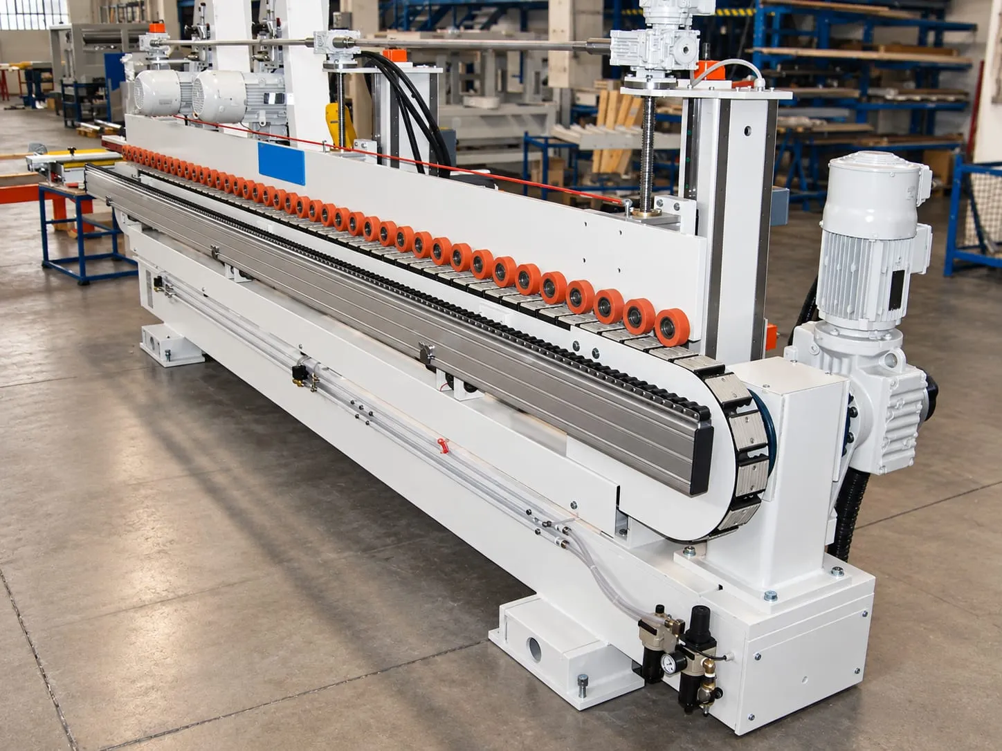 Tagliabue edge sanding machine in the workshop