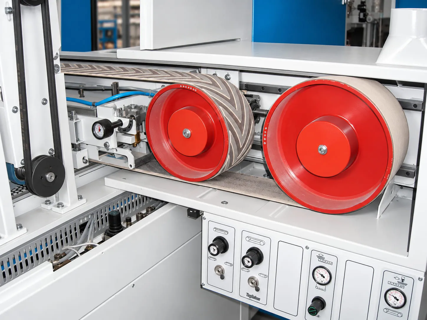 Cross-belt and superfinishing units