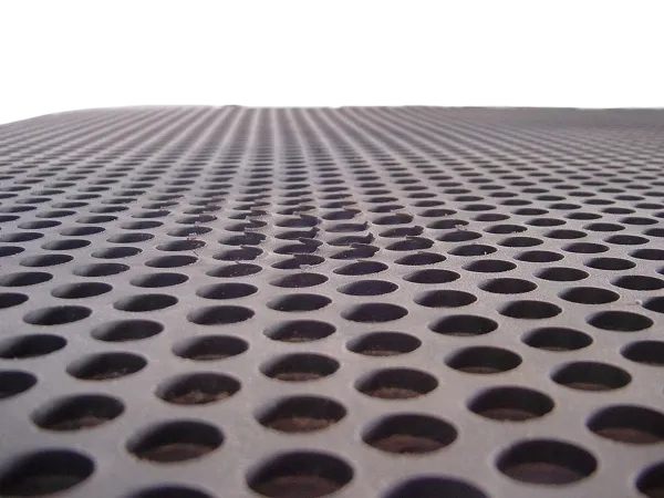 Conveyor belts in various hardnesses